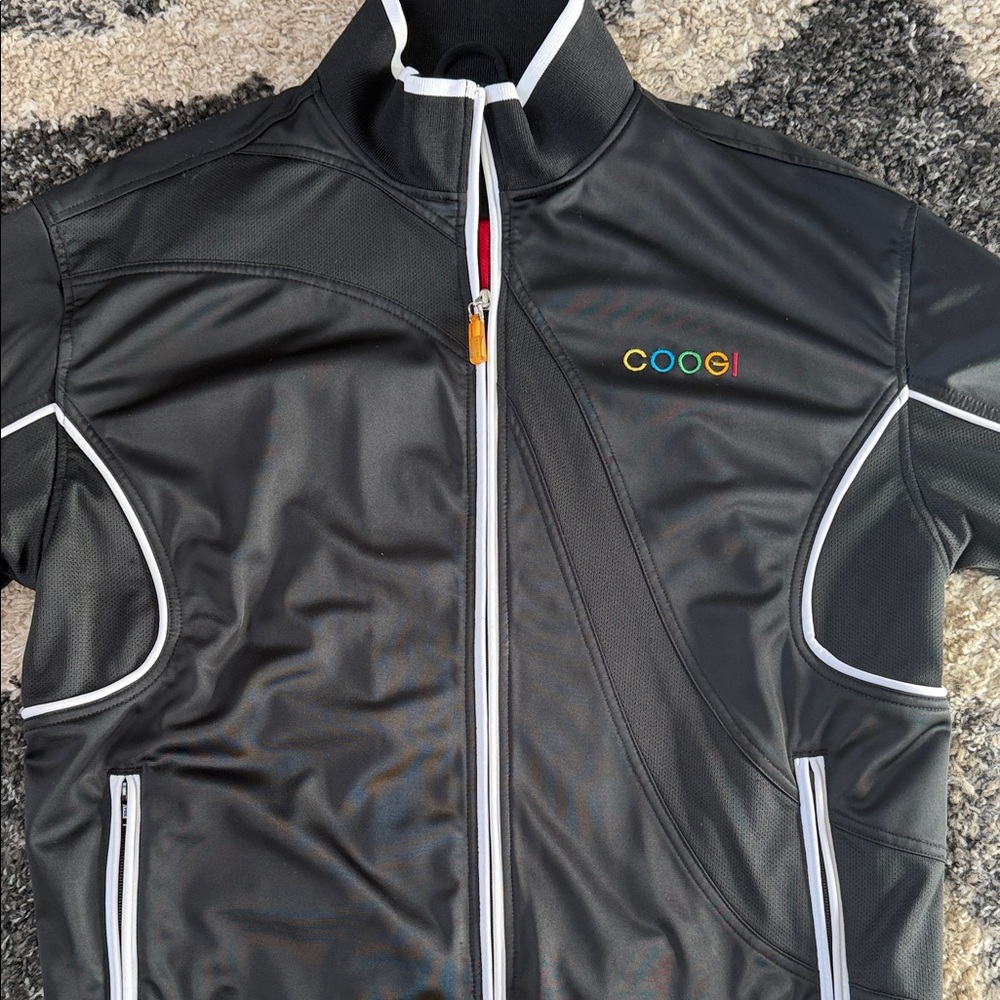 COOGI Men's Black and White medium weight zip up